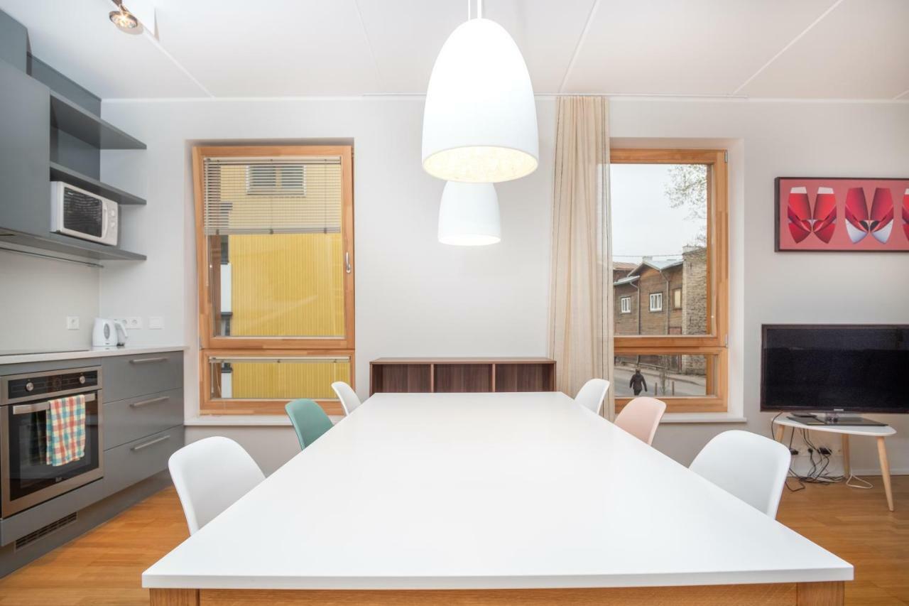 Dream Stay - Stylish Apartment Near Old Town With Free Parking Tallinn Luaran gambar